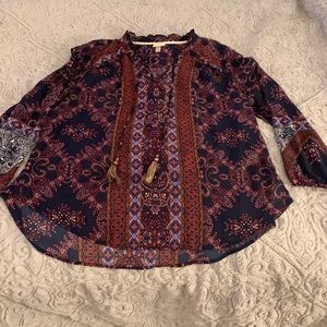 Knox Rose long sleeve blouse.